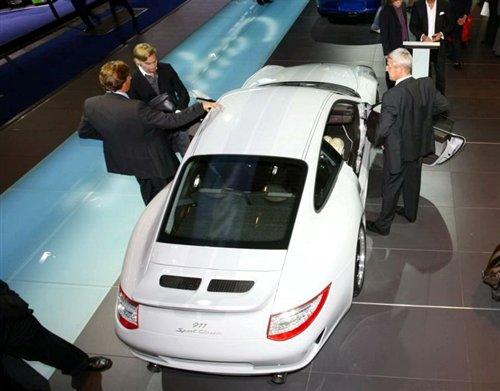 A ȫ±r(sh)911 Turbo(sh)܇ ܇֮