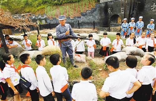 重慶市開展青少年“抗戰(zhàn)紅色之旅”主題活動(dòng)